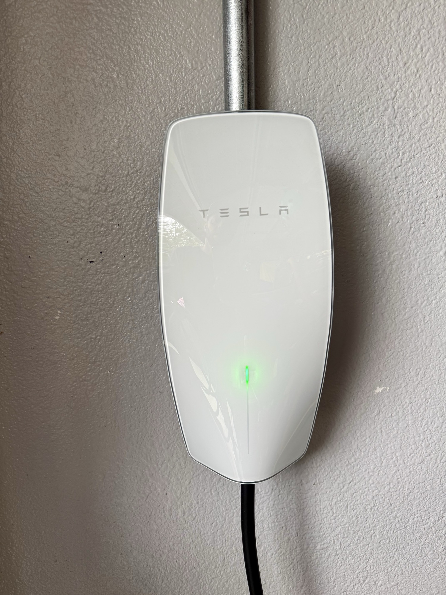 Tesla Wall Connector installed in a San Diego garage by Altrara Electric